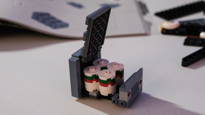 Nettes Easter Egg: Kraftstofftanks in Octan-Farben (Bild: Oliver Nickel/Golem.de)